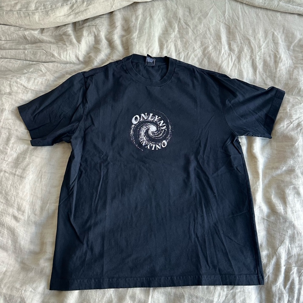 OnlyNY graphic tshirt men’s sz L black
